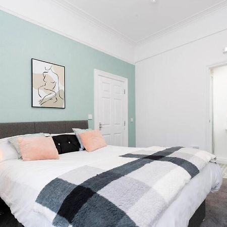 5 Double Bedrooms With Ensuites - Teesside House Tsac Redcar Exterior foto